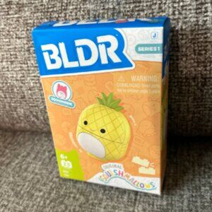 NIB Squishmallows BLDR Series 1 Maui Pineapple Block Building Toy New in Box